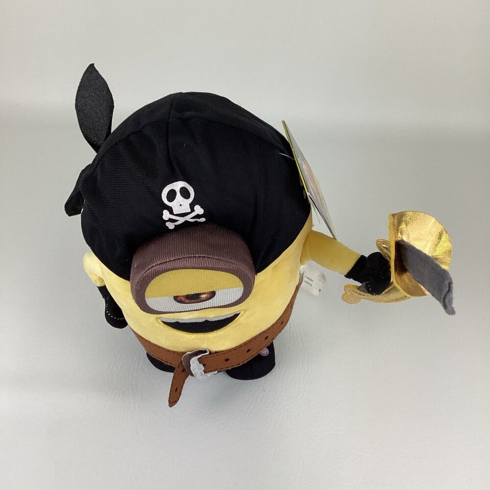 Despicable Me Minions Haunt & Taunt Pirate Electronic 11" Plush Stuffed Toy TAGS - Picture 2 of 6